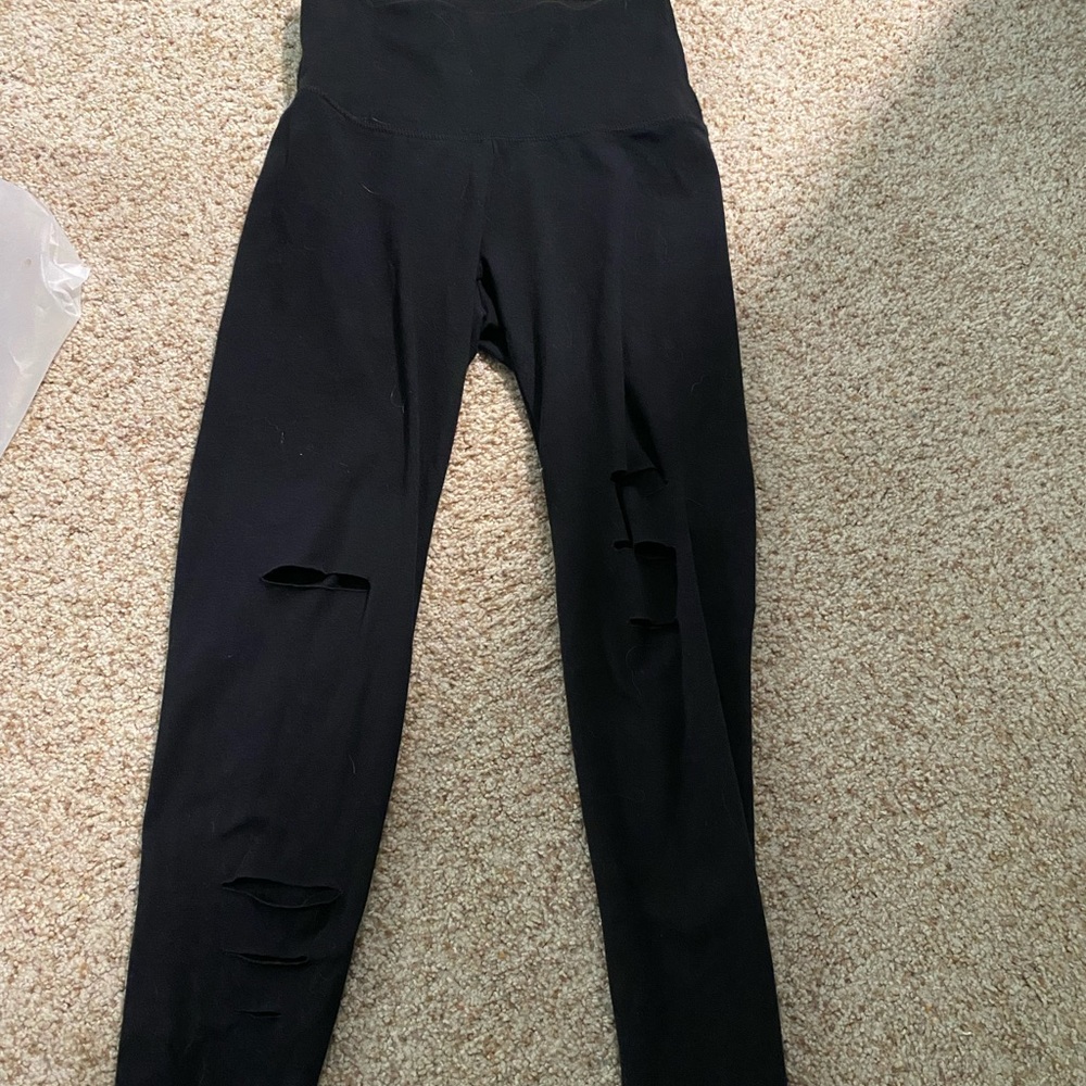 American eagle ripped leggings